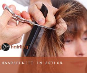 Haarschnitt in Arthon